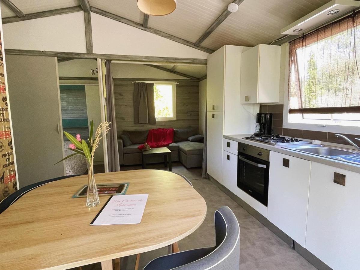 Les Chalets De Labeaume Luaran gambar